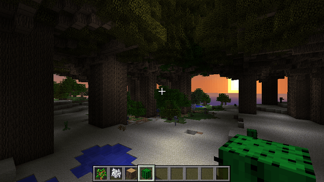 http://img.niceminecraft.net/Mods/Huge-Trees-are-Huge-Mod-1.png
